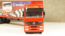 Mercedes Actros 1857 red, New Ray 1:43