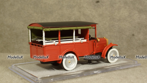 Амо Ф15 скорая, Мастерская Гулак 1:43