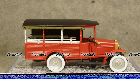 Амо Ф15 скорая, Мастерская Гулак 1:43