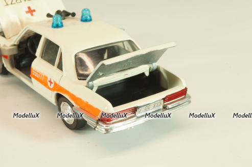 ВАЗ-2101 "Жигули" 1971, VVM1805, VVM 1:18