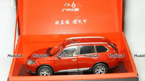 Mitsubishi Outlander 2015, Paudi 1:18