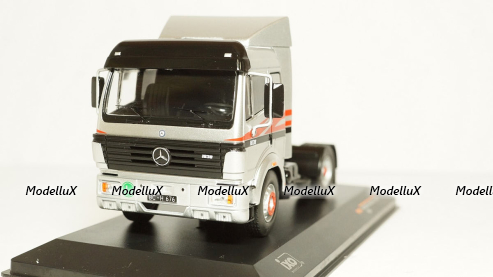 Mercedes Sk-II 1838 silver, Ixo 1:43