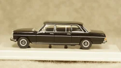 Mercedes 220 D long V 114/115 black, Brekina 1:87 
