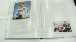Книга "Гоночные Автомобили Mercedes Benz"