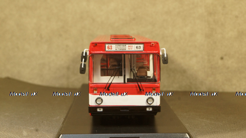 Лиаз 5256 белый/красный, SSM4021, SSM 1:43