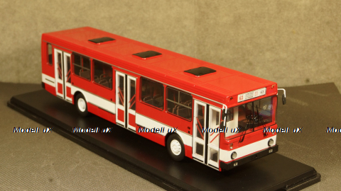 Лиаз 5256 белый/красный, SSM4021, SSM 1:43