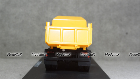 Tatra 815 S1 красный/желтый, SSM1285