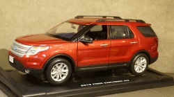Ford Explorer XLT dark red, MotorMax 1:18