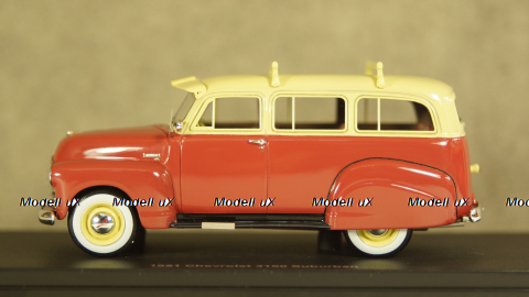 Chevrolet 3100 Suburban Maroon & Cream 1951, EMUS43085A, ESVAL Model 1:43