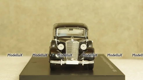 Mercedes 260 D Pullman Landaulet 1936-40, EMGEMB43001A, ESVAL Model 1:43