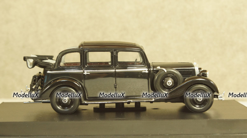 Mercedes 260 D Pullman Landaulet 1936-40, EMGEMB43001A, ESVAL Model 1:43