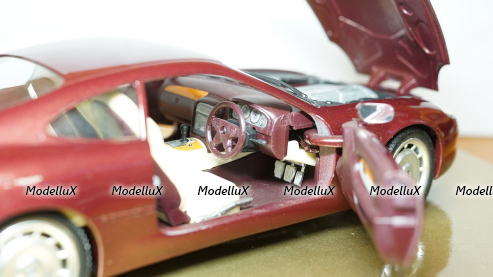 Aston Martin DB7, Guiloy 1:18