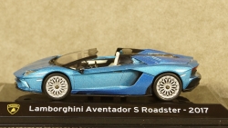 Lamborghini Aventador S Roadster 2017 lightblue-metallic, Altaya 1:43