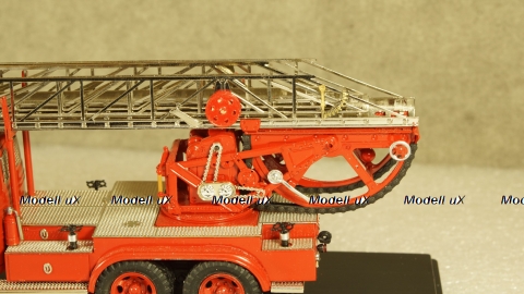 Зис-151 АМЛ  Metz, Мастерская Молотков 1:43