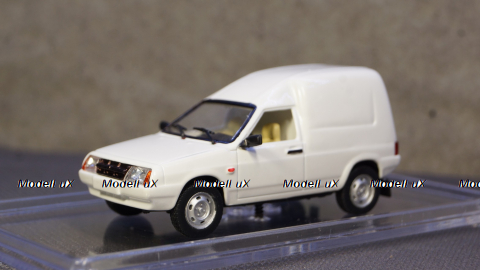 Ваз 2108Ф Челнок белый, Алник43 1:43