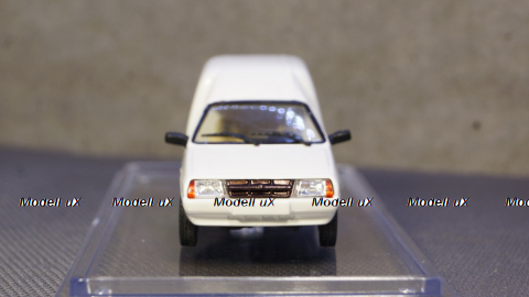 Ваз 2108Ф Челнок белый, Алник43 1:43