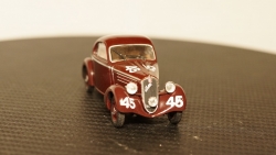 Fiat 1100 R , пластик, ремейк , з-д прогресс Москва1:43 редкая