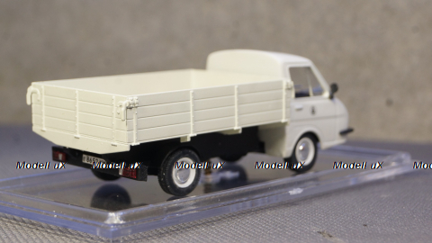 Раф 3311 бортовой, Алник43 1:43