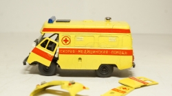 УАЗ 452 В Скорая помощь, чума, 1:43