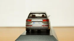Audi Q7 2015 greymetallic, 5011407633, Spark 1:43