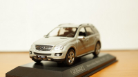 Mercedes ML 350, Welly 1:43