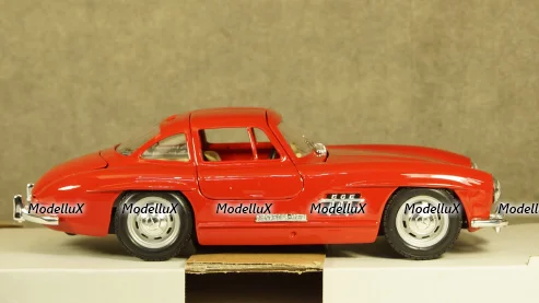 Mercedes 300 SL (W198) Red, 8-22023, Burago 1:24