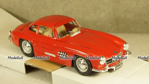 Mercedes 300 SL (W198) Red, 8-22023, Burago 1:24