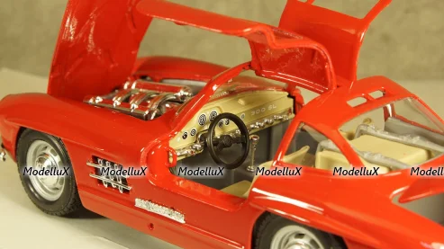 Mercedes 300 SL (W198) Red, 8-22023, Burago 1:24