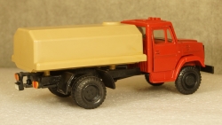 Зил 4331Ц красный/желтый, з-д Вега 1:43