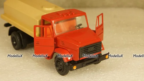Зил 4331Ц красный/желтый, з-д Вега 1:43