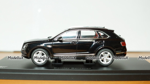 Bentley Bentayga Onyx 2015, Kyosho 1:43