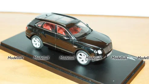 Bentley Bentayga Onyx 2015, Kyosho 1:43
