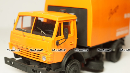 Камаз 43253 КО-318 Вихрь пылесос, Modellux 1:43