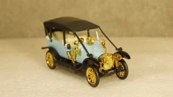 Руссо Балт С24-40 голубой, Тантал/Радон 1:43
