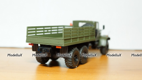 Краз 255 бортовой, Саратов 1:43