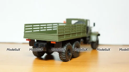 Краз 255 бортовой, Саратов 1:43