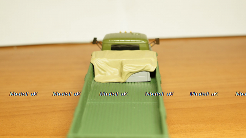 ЗИЛ 133Г1 бортовой хаки с грузом, СарЛаб 1:43