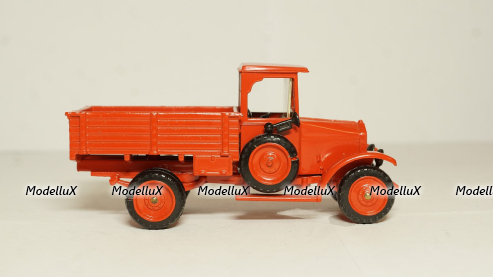 Амо Ф 15 1927 красный, 1:43