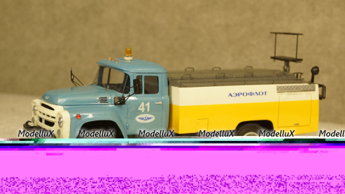 Зил 130 АС-161 автомобиль для обслуживания туалетов самолётов, Pegas Models 1:43