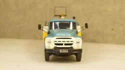 Зил 130 АС-161 автомобиль для обслуживания туалетов самолётов, Pegas Models 1:43