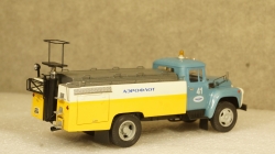 Зил 130 АС-161 автомобиль для обслуживания туалетов самолётов, Pegas Models 1:43