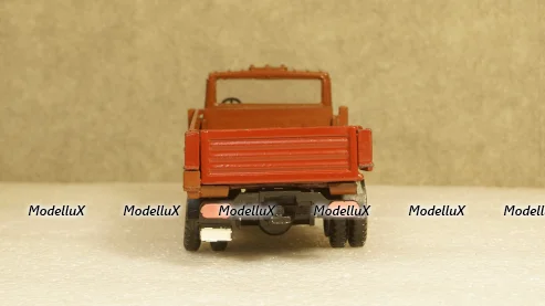 Зил 4331 бортовой бордовый, з-д Вега 1:43