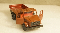 Зил 4331 бортовой бордовый, з-д Вега 1:43