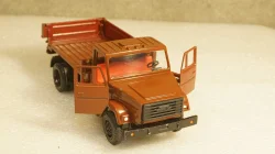 Зил 4331 бортовой бордовый, з-д Вега 1:43