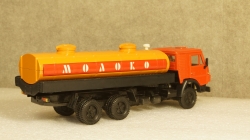 КамАЗ 53212 Молоко красный/оранжевый, Элекон 1:43 