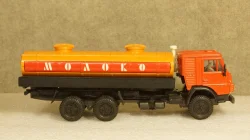 КамАЗ 53212 Молоко красный/оранжевый, Элекон 1:43 