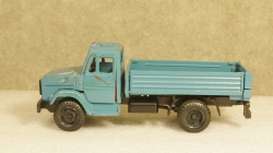 Зил 4331 бортовой синий, з-д Вега 1:43