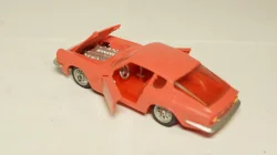 Мазерати Мистраль Купе красный, 1:43