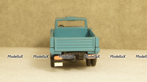 Зил 4331 бортовой синий, з-д Вега 1:43