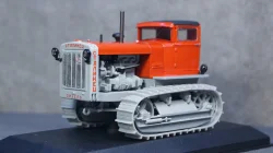 Сталинец 65 с кабиной от Газ-АА, Model43 1:43